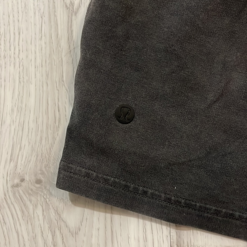 Lululemon Shorts - Picture 3 of 5